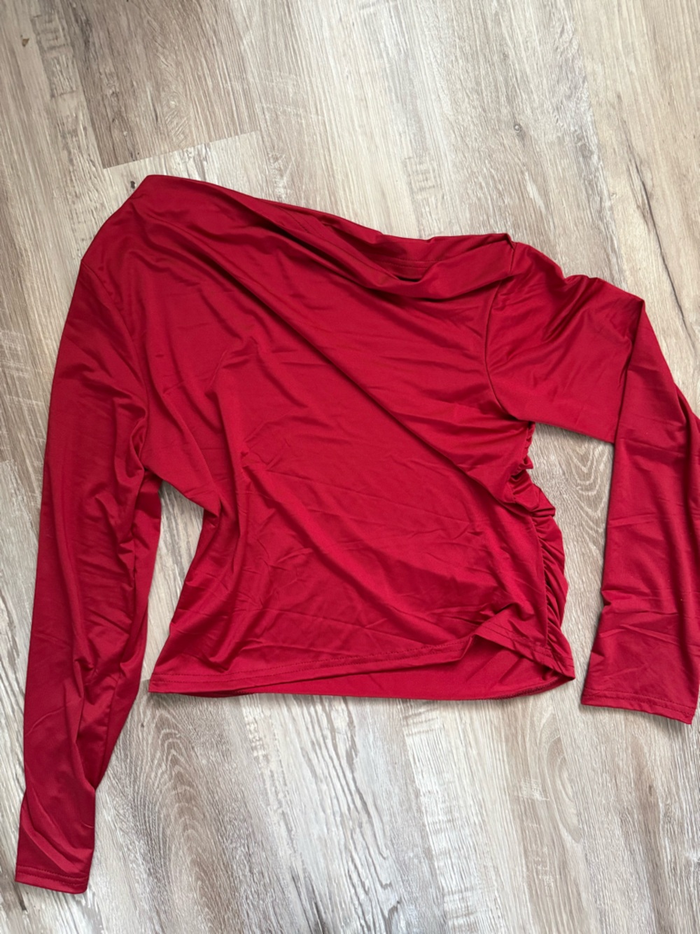 Women’s Red Long-Sleeve Off-Shoulder Top